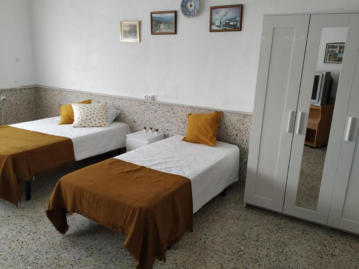 Casa De Pueblo Cerca De Gredos Y Navaluenga Holiday home *