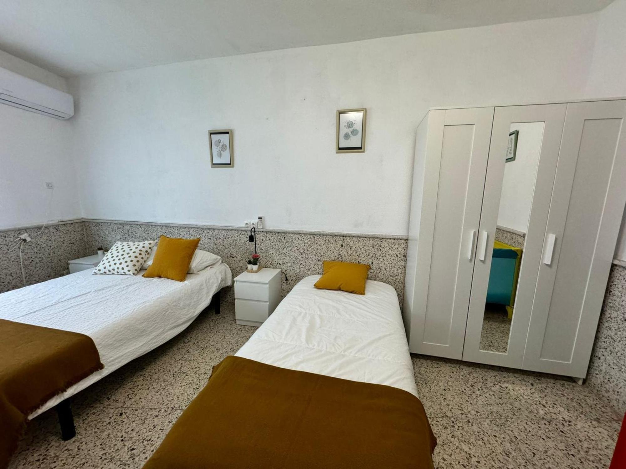 Casa De Pueblo Cerca De Gredos Y Navaluenga Holiday home *